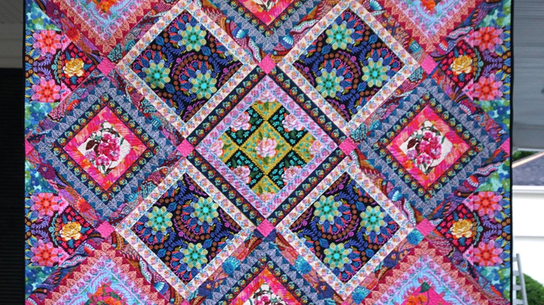 ANNA MARIA HORNER - FLUENT - TRILINGUAL QUILT KIT