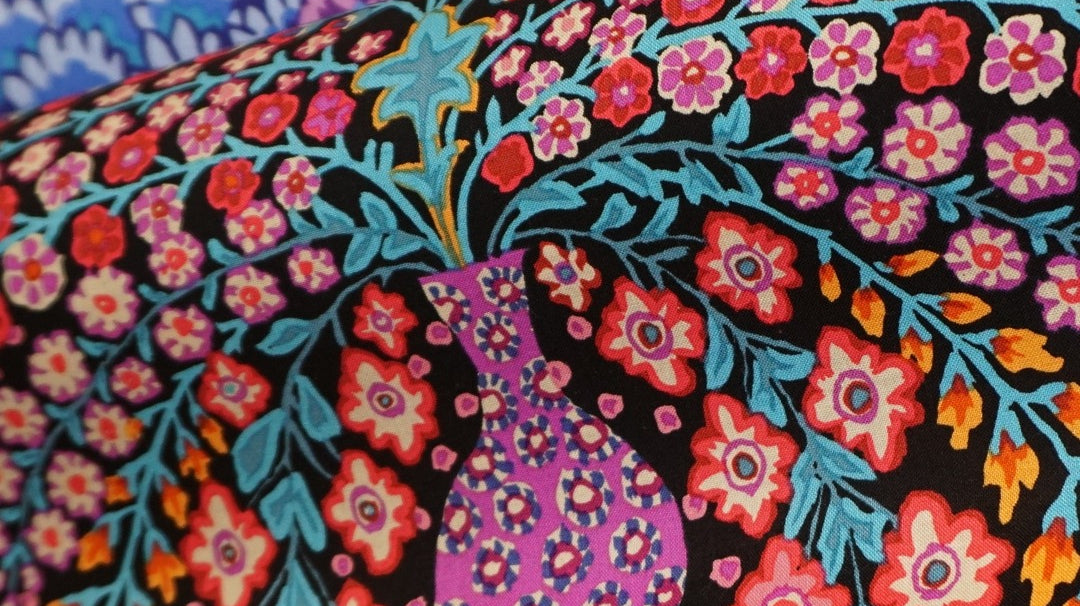 KAFFE FASSETT COLLECTIVE - 85 & FABULOUS