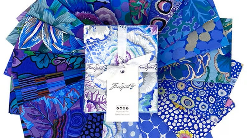 KAFFE FASSETT COLLECTIVE CLASSIC PLUS FAT QUARTER BUNDLE