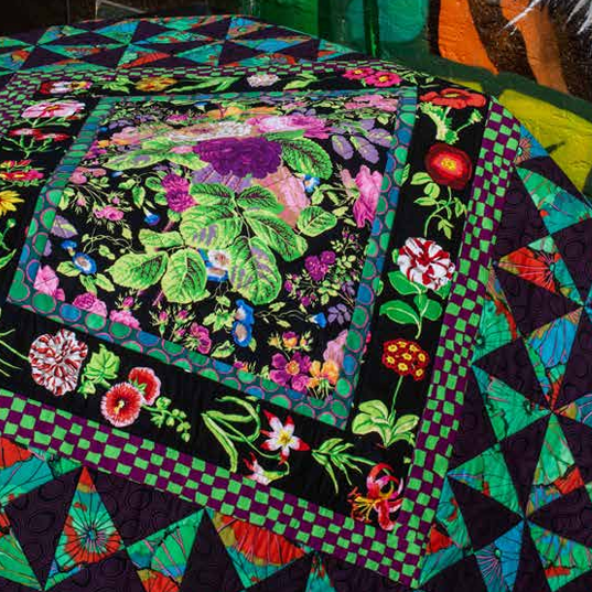 KAFFE FASSETT - Quilts in London