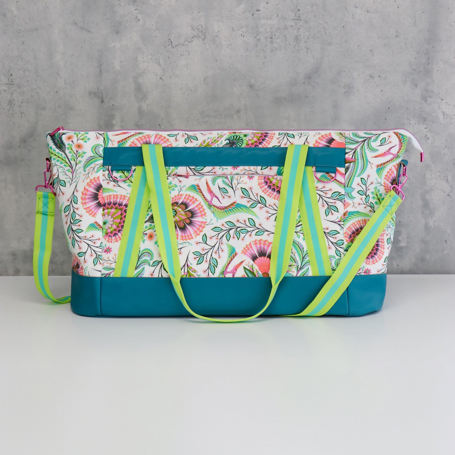 Sallie Tomato - Tula Tote Paper Pattern
