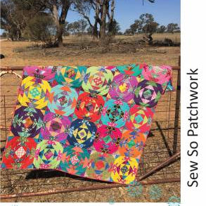 Lynne Wilson Designs - Perfect Pineapples