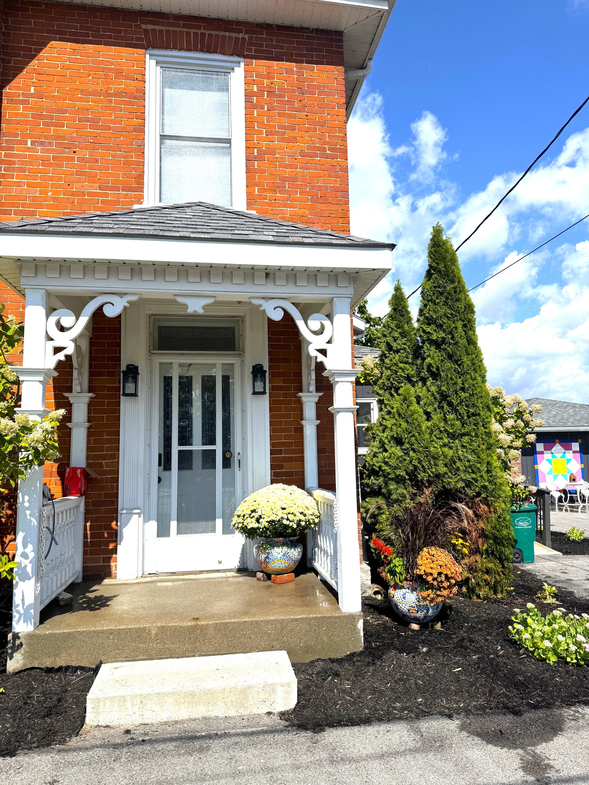 Quilter's Inn - Main Image