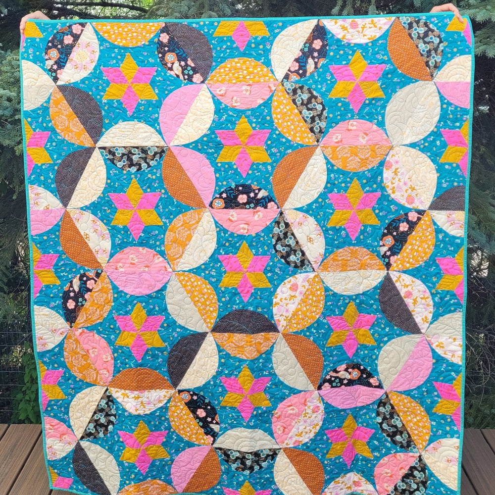 CRINKLY QUILTS - Helix Nebula Quilt Pattern
