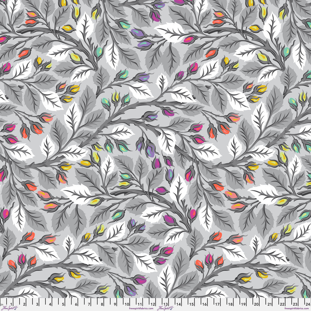 TULA PINK - Graywork - 108" Sateen Quilt Back - Best Buds, Fog QBTP019.FOG