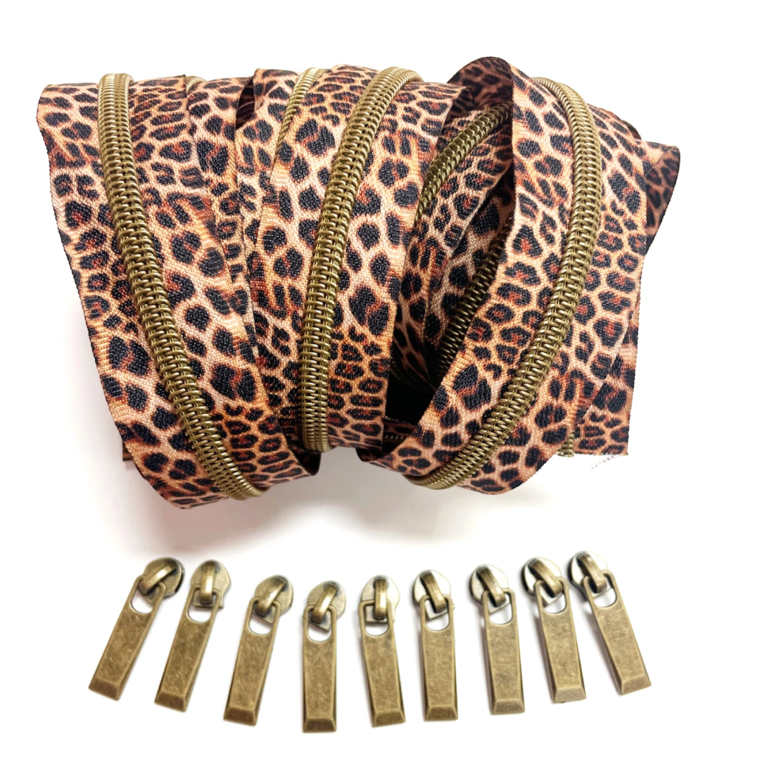 SHH-ZIP5EALEOPARD SEW HUNGRYHIPPIE - ZIPPERS BY THE YARD - #5 Leopard Zipper Pack