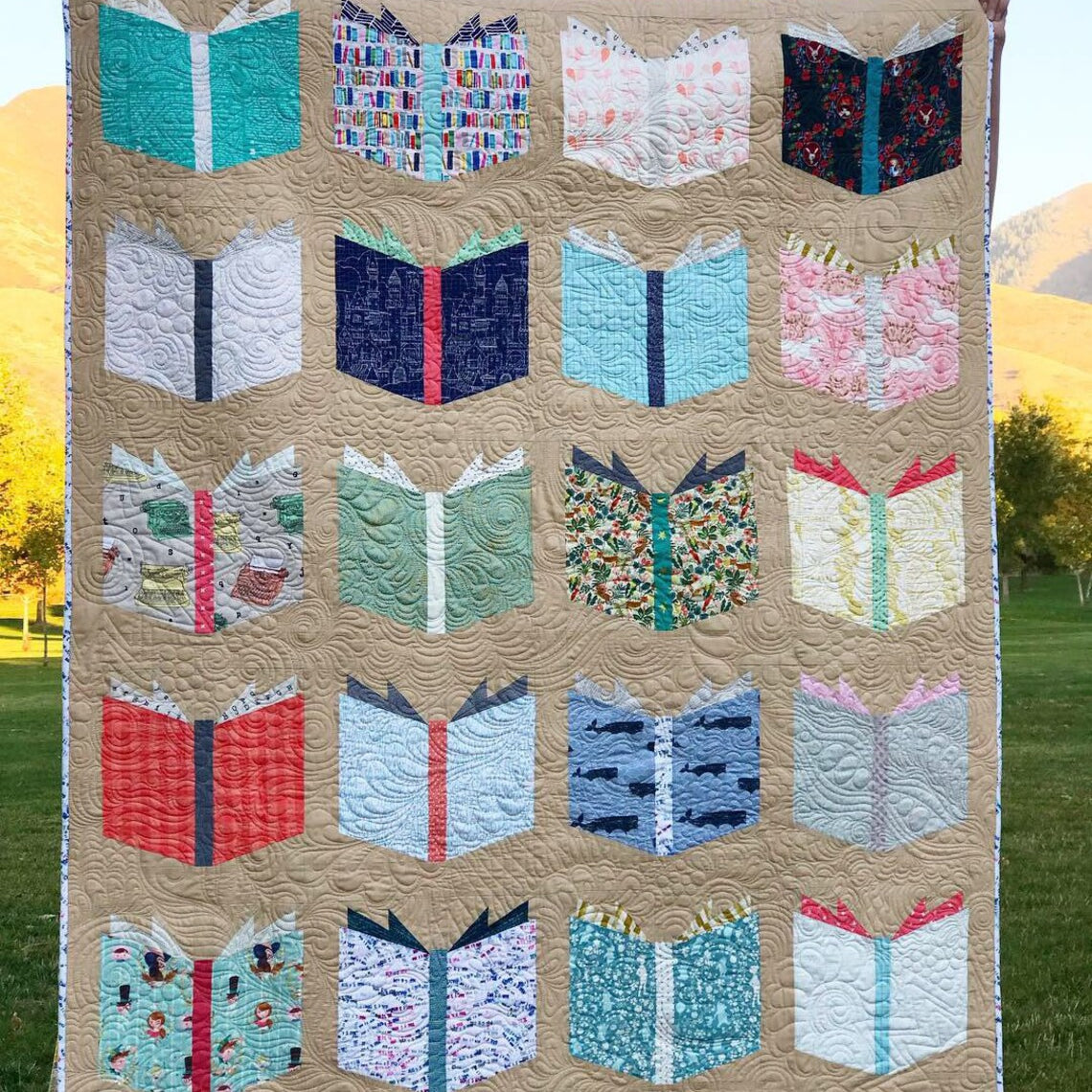 ANGELA PINGEL DESIGNS - Book Nerd Pattern