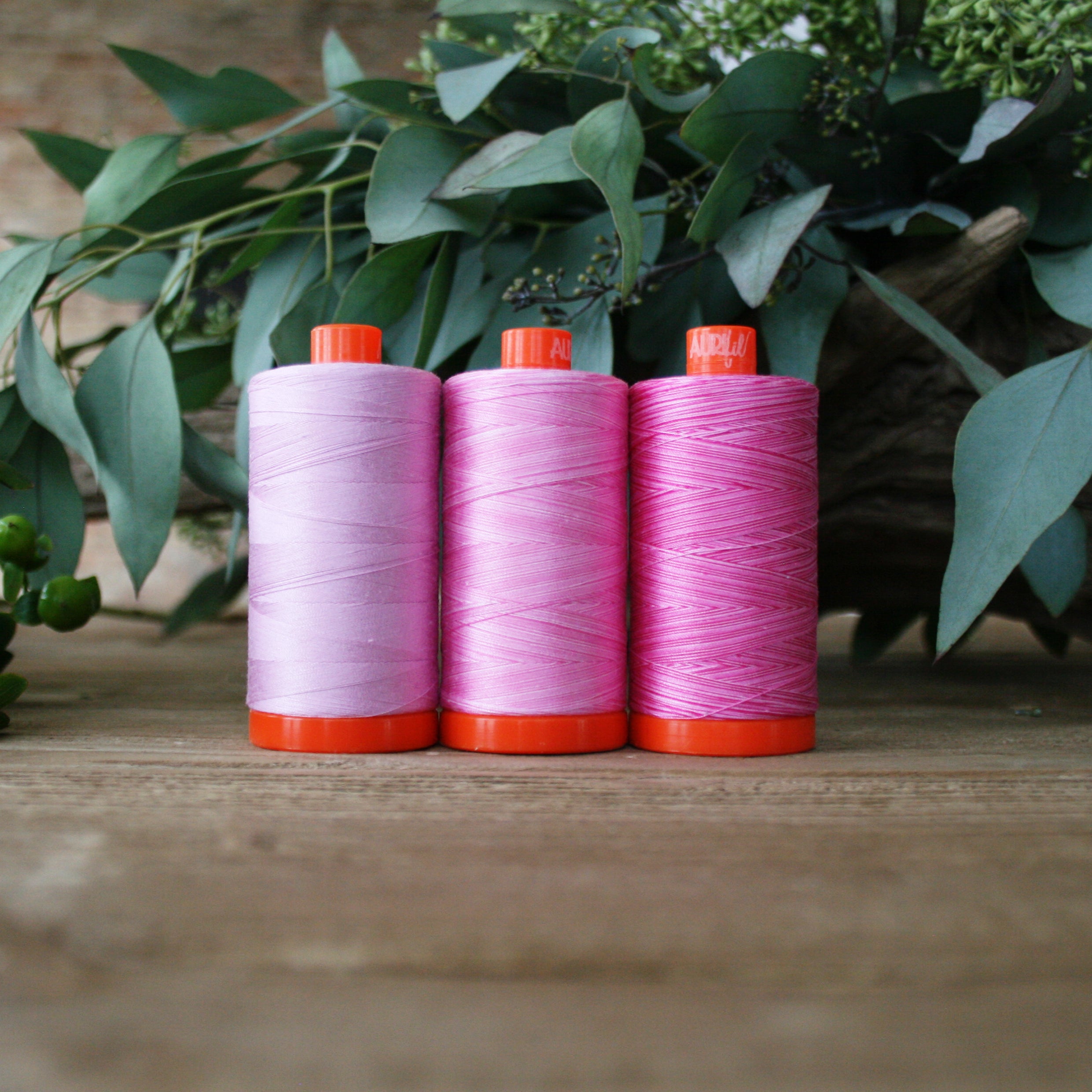 AURIFIL - Thread Color Builder 2022: MAY Amazon Water Lily - Artistic Quilts with Color