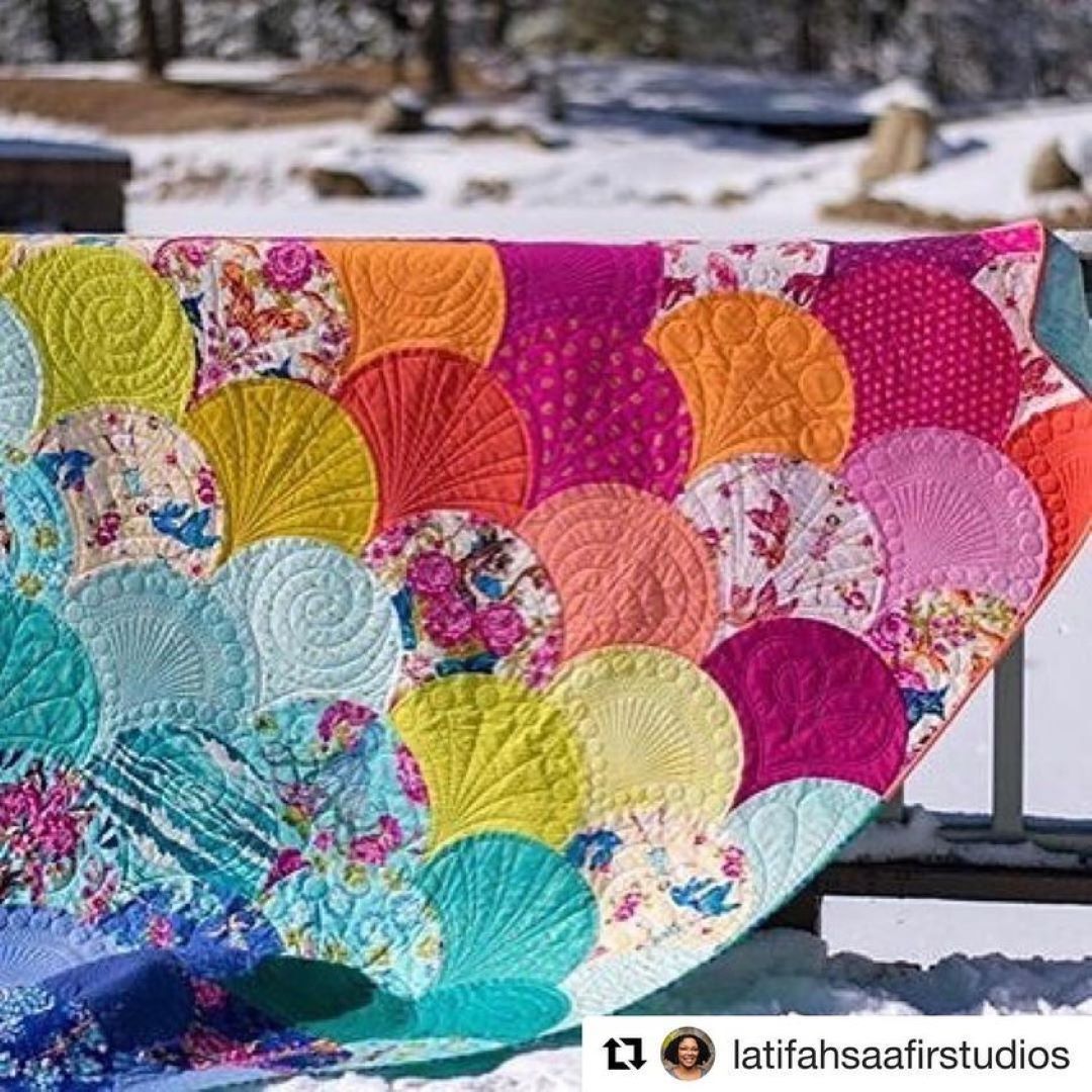 LATIFAH SAAFIR - Glam Clam Pattern - Artistic Quilts with Color