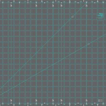 CREATIVE GRIDS SELF-HEALING DOUBLE SIDED ROTARY CUTTING MAT 18IN X 24IN