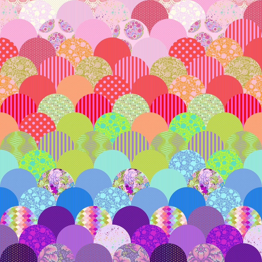 TULA PINK - PARISVILLE & TRUE COLORS - Glam Clam by Latifah Saafir Quilt Kit - Artistic Quilts with Color
