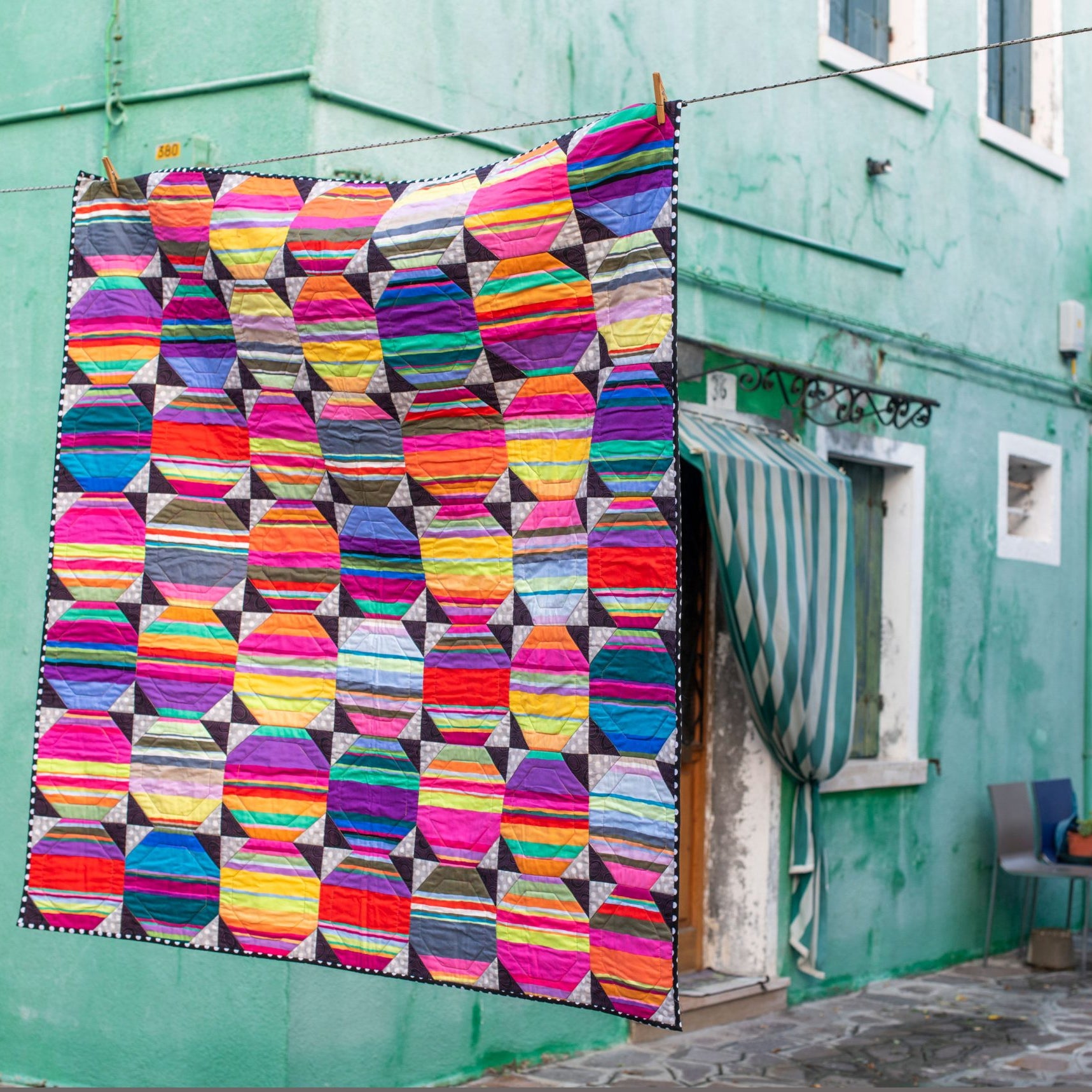 KAFFE FASSETT - QUILTS IN BURANO - Artistic Quilts with Color