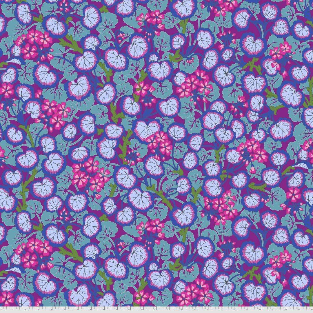 Artistic Quilts with Color Fabric Philip Jacobs for the Kaffe Fassett Collective AUGUST 2021 Climbing Geraniums - PURPLE SKU# PWPJ110.PURPLE SHIPPING SEPTEMBER 2021