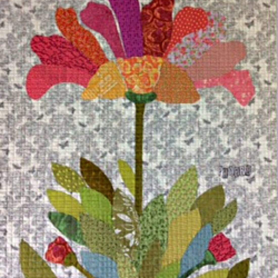 Artistic Quilts with Color Phoebe Flower by Laura Heine for Fiberworks