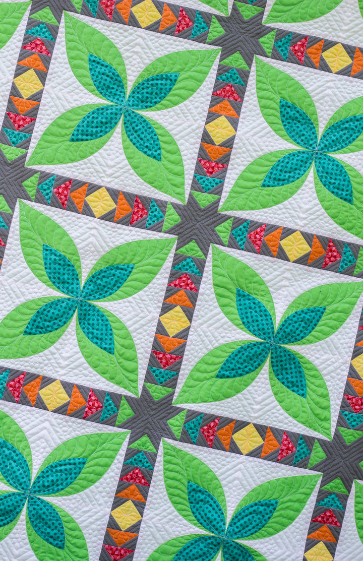 ON WILLIAM'S STREET - PARADISE MODERN QUILT PATTERN - Artistic Quilts with Color