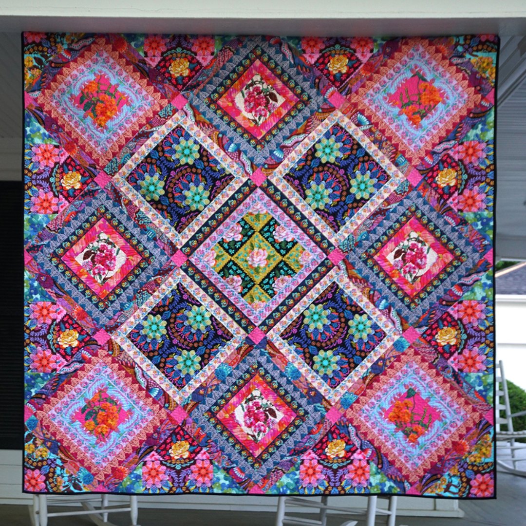 ANNA MARIA HORNER - FLUENT - TRILINGUAL QUILT KIT