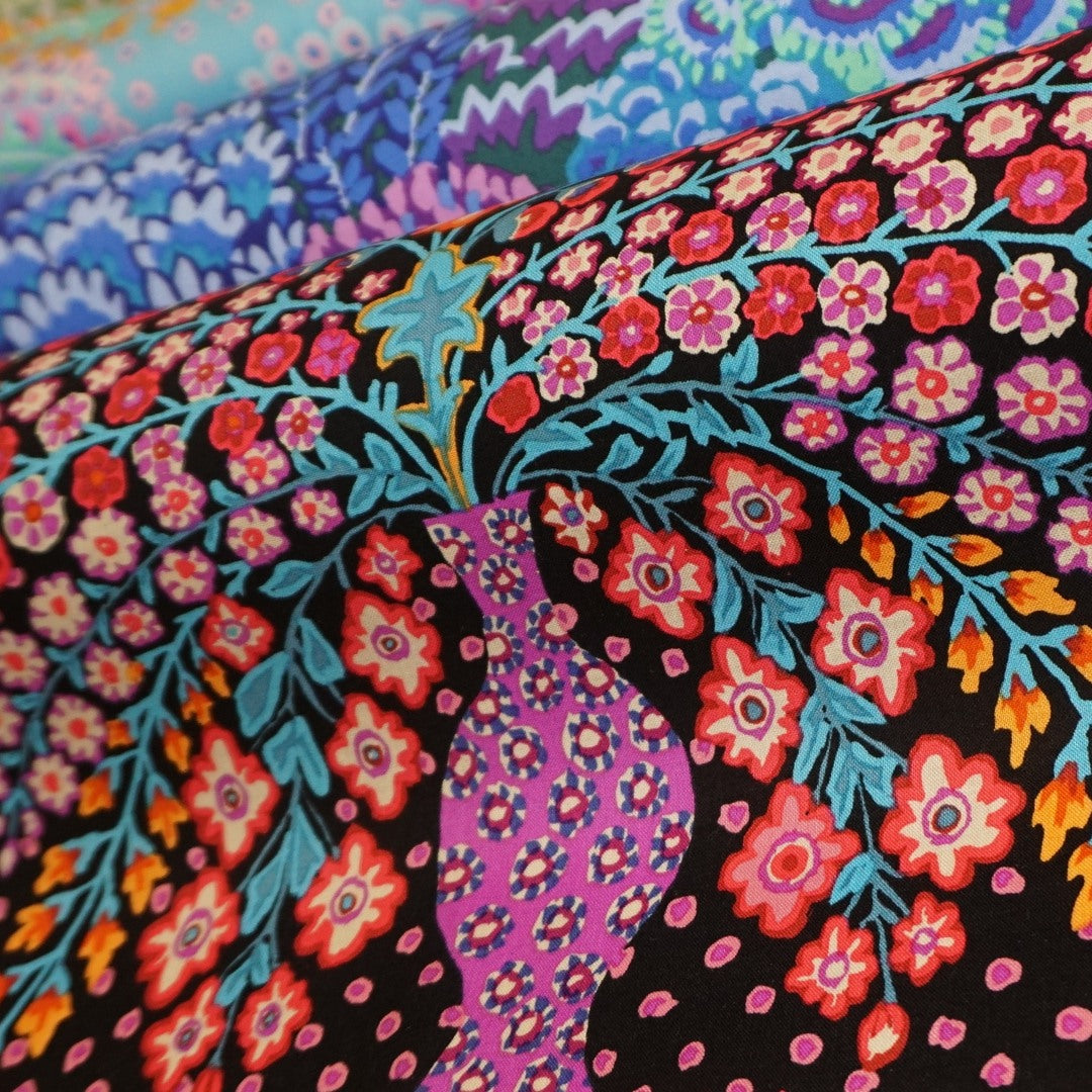 KAFFE FASSETT COLLECTIVE - 85 & FABULOUS