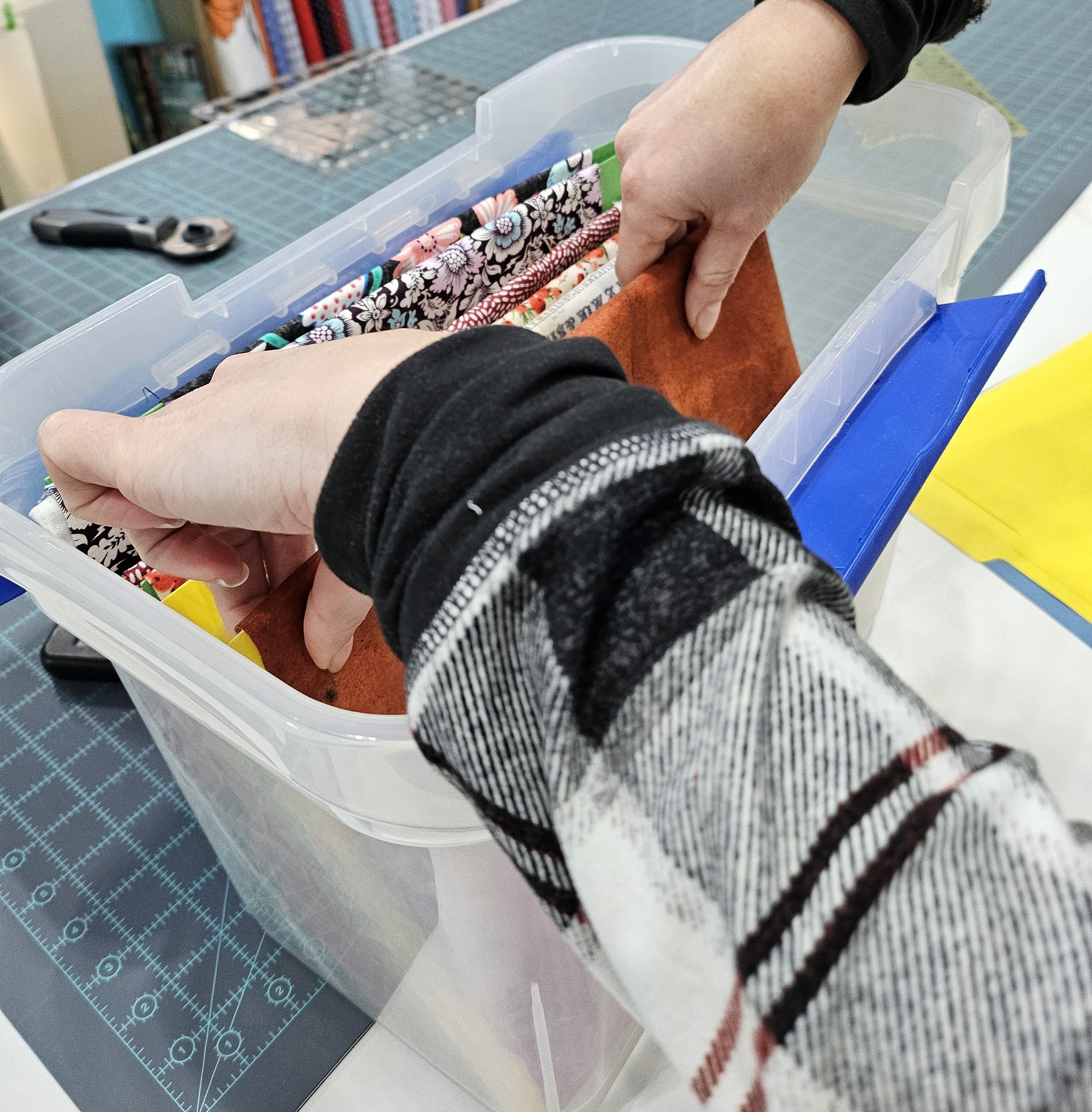 Another great storage solution—using a filing cabinet! 📁✨