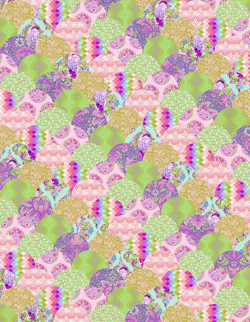 GLAM CLAM QUILT FEATURING PARISVILLE {Déjà Vu} and TRUE COLORS