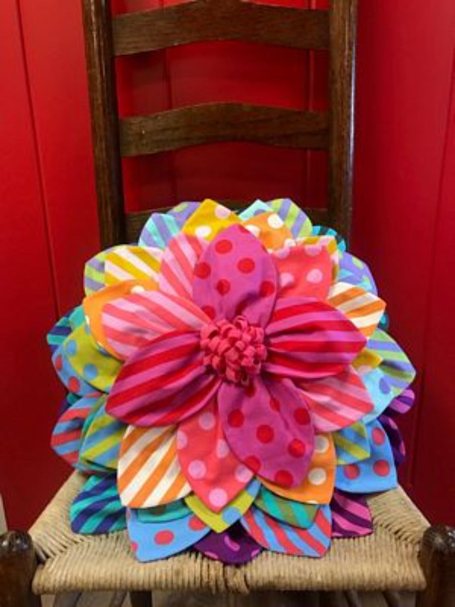 Sugar Bee Quilts -  Petal Pop Zinnia Pillow Pattern