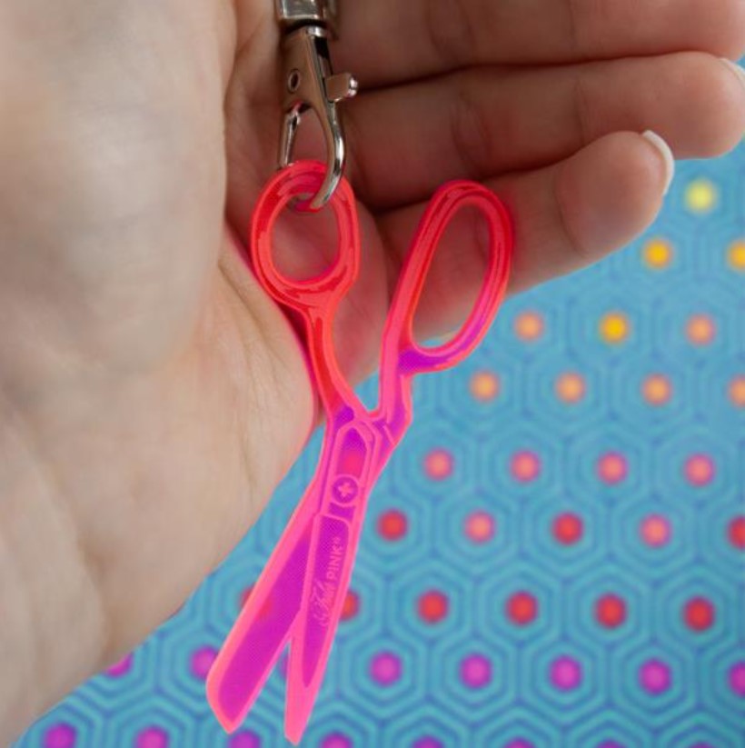 PAPER PIECES - TULA PINK - Scissors Keychain