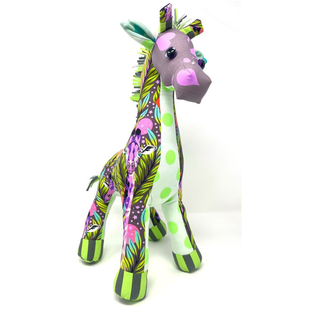 FUNKY FRIENDS FACTORY - RAFF THE Giraffe KIT – Artistic Quilts with ...