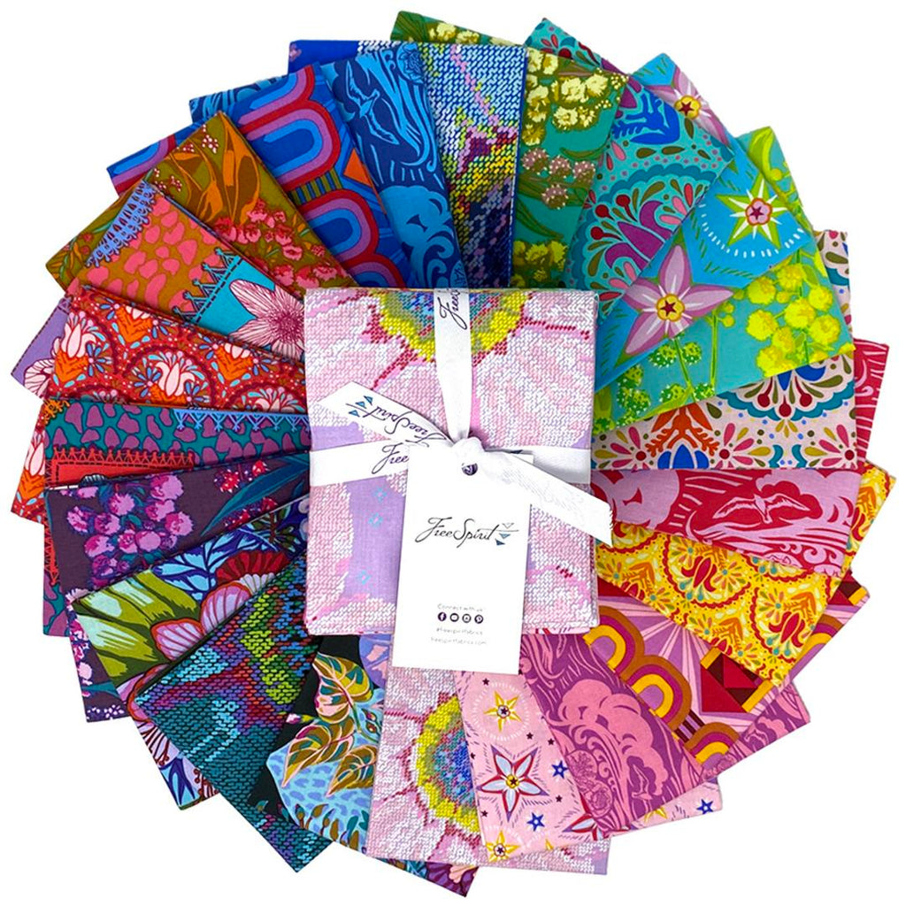 ANNA MARIA HORNER - WELCOME HOME - FAT QUARTER BUNDLE - Artistic Quilts with Color