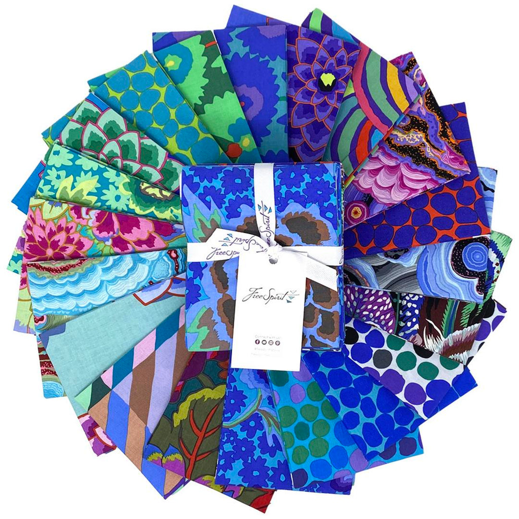 KAFFE FASSETT COLLECTIVE - KFC FEBRUARY 2022 - Neptune Colorway Fat Quarter Bundle - Artistic Quilts with Color