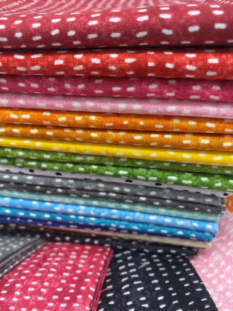 CORI DANTINI - SEEDS - Fat Quarter Bundle - Artistic Quilts with Color