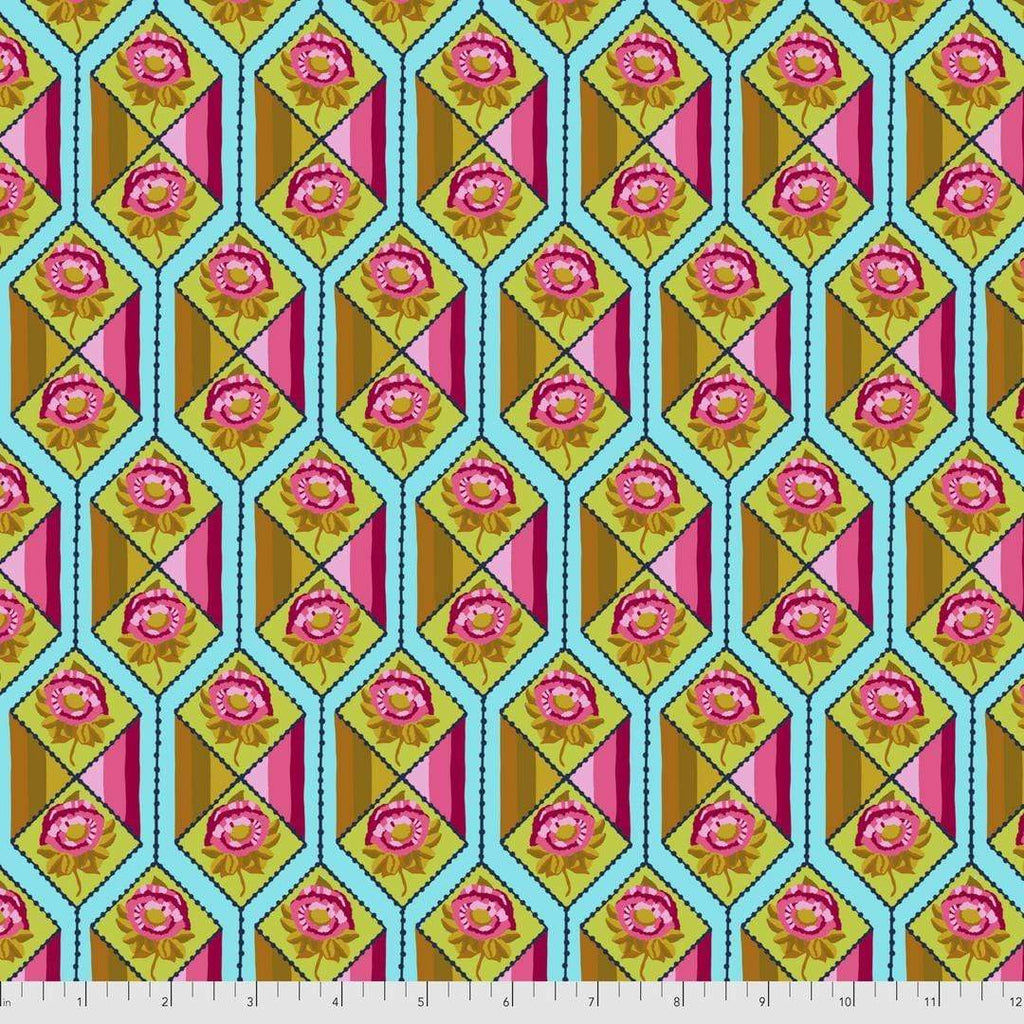 Artistic Quilts with Color Fabric Anna Maria Bright Eyes Facets, Aqua SKU# PWAH157.AQUA SHIPPING MAY 2021