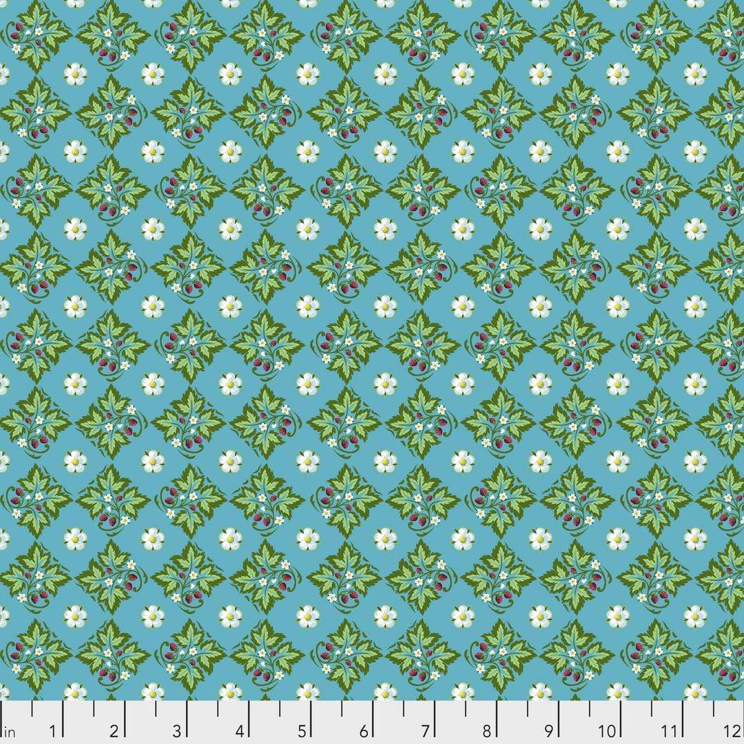 Artistic Quilts with Color Fabric JARDIN DE LA REINE - Palace Garden SKU: PWOB042.GARDEN