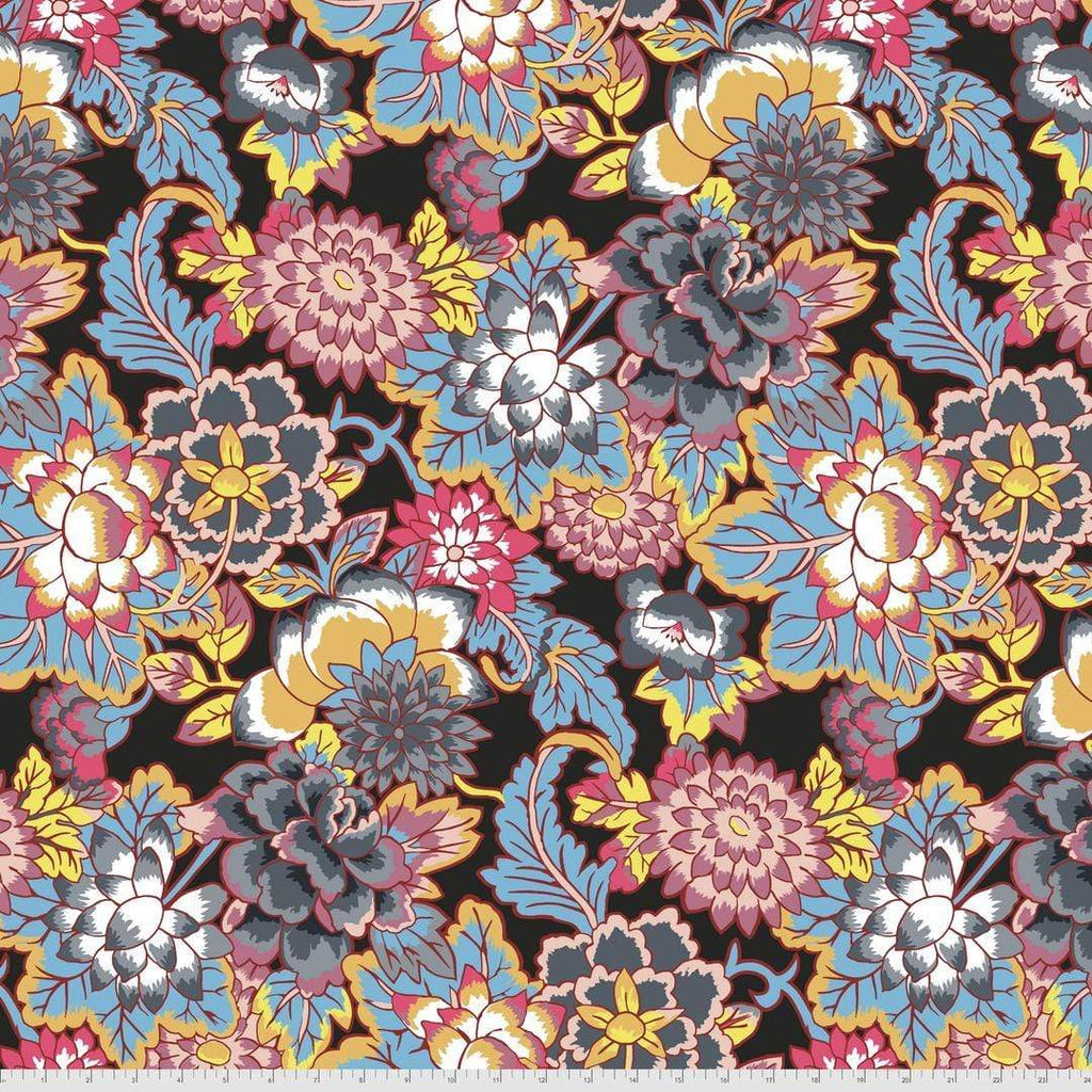 Artistic Quilts with Color Fabric Kaffe Fassett Collective AUGUST 2021 Cloisonne - CONTRAST SKU# PWGP046.CONTRAST SHIPPING SEPTEMBER 2021