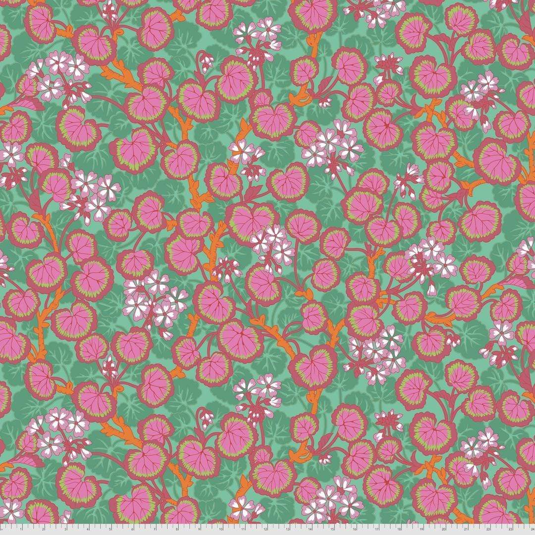 Artistic Quilts with Color Fabric Philip Jacobs for the Kaffe Fassett Collective AUGUST 2021 Climbing Geraniums - DUCKEGG SKU# PWPJ110.DUCKEGG SHIPPING SEPTEMBER 2021