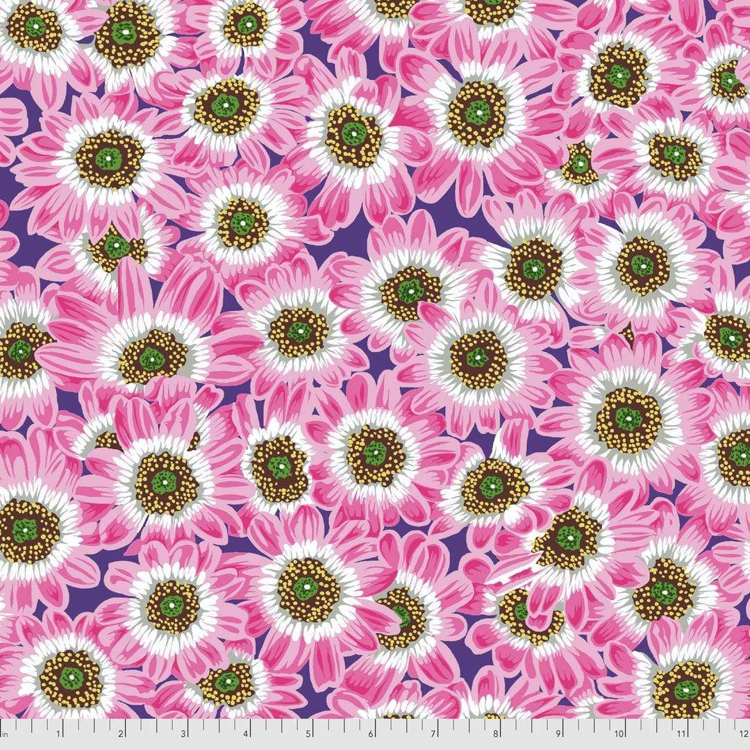 Artistic Quilts with Color Fabric Philip Jacobs for the Kaffe Fassett Collective AUGUST 2021 Lucy - PINK SKU# PWPJ112.PINK SHIPPING SEPTEMBER 2021