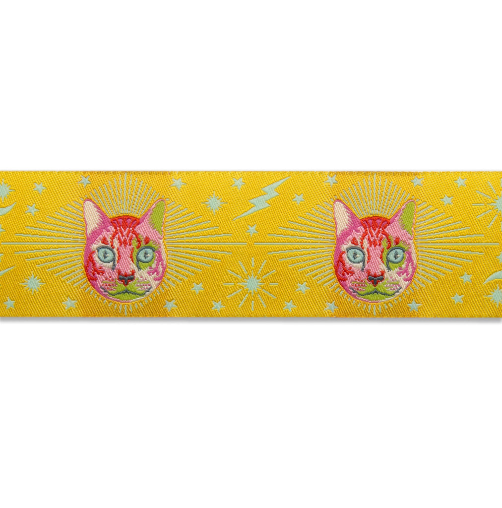 RENAISSANCE RIBBONS - TULA PINK CURIOSER AND CURIOSER - CHESHIRE CAT ON YELLOW - Artistic Quilts with Color